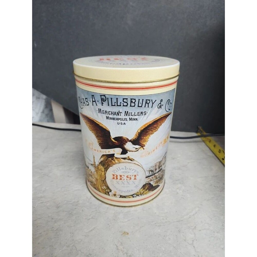 Pillsbury xxxx flour collectors tin